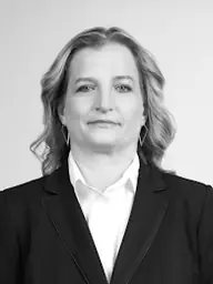 Dr. Porpáczy Krisztina