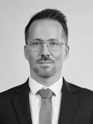 Bicskei László