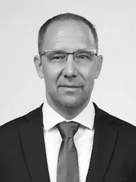 Dr. Kovács Áron