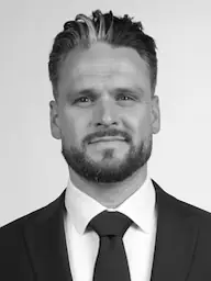 Néher András