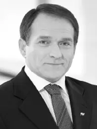 fénykép: parlament.hu Dr. Bácskai János