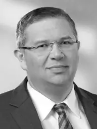 fénykép: parlament.hu Dr. Bajkai István