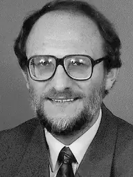 Dr. Bruszel László
