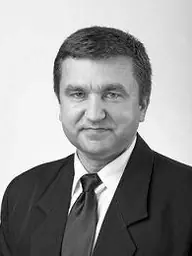 fénykép: parlament.hu Dr. Czomba Sándor