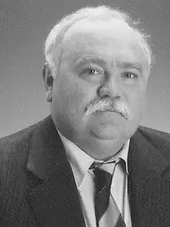 fénykép: parlament.hu Dr. Danis György