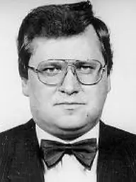 fénykép: parlament.hu Dr. Freund Tamás