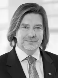 Dr. Gruber Attila