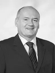 Hende Csaba