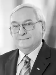 fénykép: parlament.hu Dr. Hollósi Antal Gábor