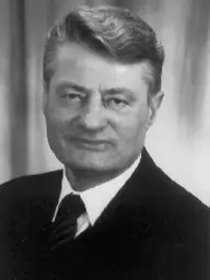 István József