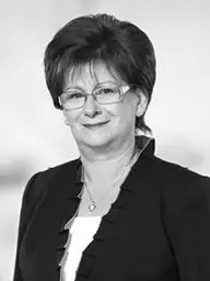 fénykép: parlament.hu Dr. Bene Ildikó
