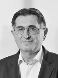 fénykép: parlament.hu Dr. Kerényi János