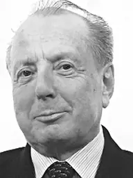 fénykép: parlament.hu Dr. Kapolyi László