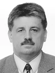 fénykép: parlament.hu Dr. Kovács László