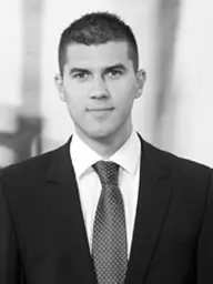 fénykép: parlament.hu Dr. Mihalovics Péter
