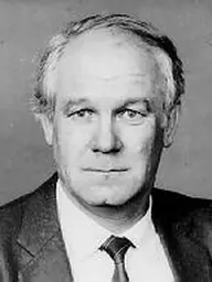 Dr. Mihály Zoltán