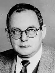 fénykép: parlament.hu Dr. Mózes Mihály