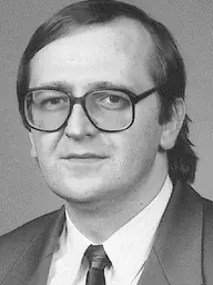 Miklós László