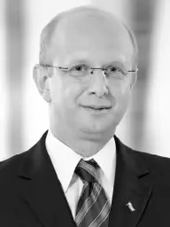 fénykép: parlament.hu Nógrádi Zoltán