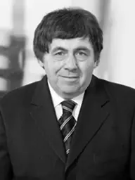 fénykép: parlament.hu Obreczán Ferenc