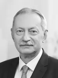 fénykép: parlament.hu Szászfalvi László