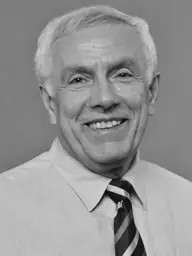 Dr. Szalay Péter