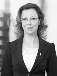 Dr. Szabó Erika