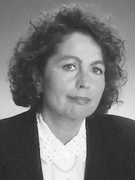 Dr. Szolnoki Andrea