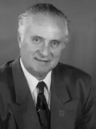 Dr. Tamás Károly