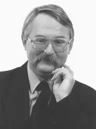 fénykép: parlament.hu Dr. Tóth István