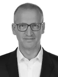 Tarr Zoltán