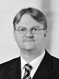 Dr. Répássy Róbert
